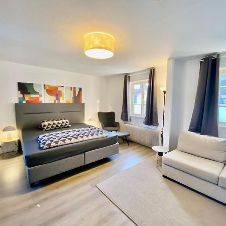 Ferienhaus "Sofia" Anno 1650, Neu - Top Lage - Tempur Beds - Wifi - Parking - Im Herzen Von Detmold-Altstadt, Historische Stadtmauer, Old Lane Detmold Luaran gambar