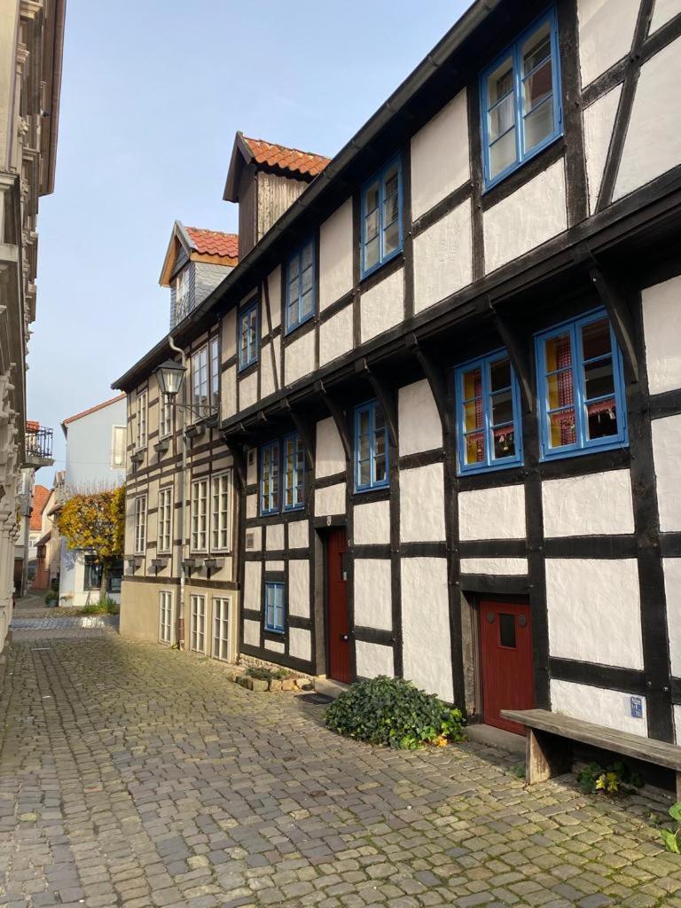 Ferienhaus "Sofia" Anno 1650, Neu - Top Lage - Tempur Beds - Wifi - Parking - Im Herzen Von Detmold-Altstadt, Historische Stadtmauer, Old Lane Detmold Luaran gambar