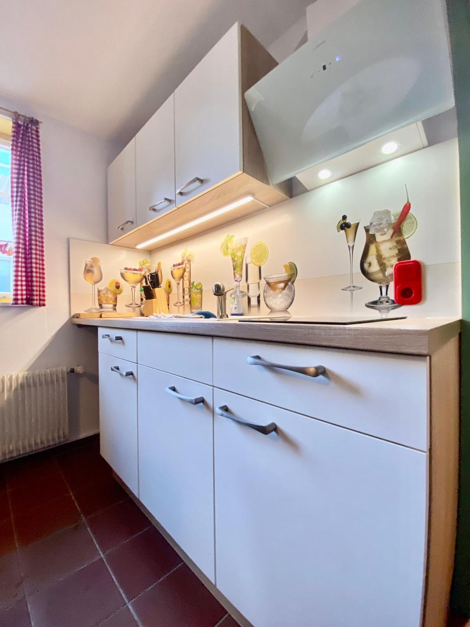 Ferienhaus "Sofia" Anno 1650, Neu - Top Lage - Tempur Beds - Wifi - Parking - Im Herzen Von Detmold-Altstadt, Historische Stadtmauer, Old Lane Detmold Luaran gambar