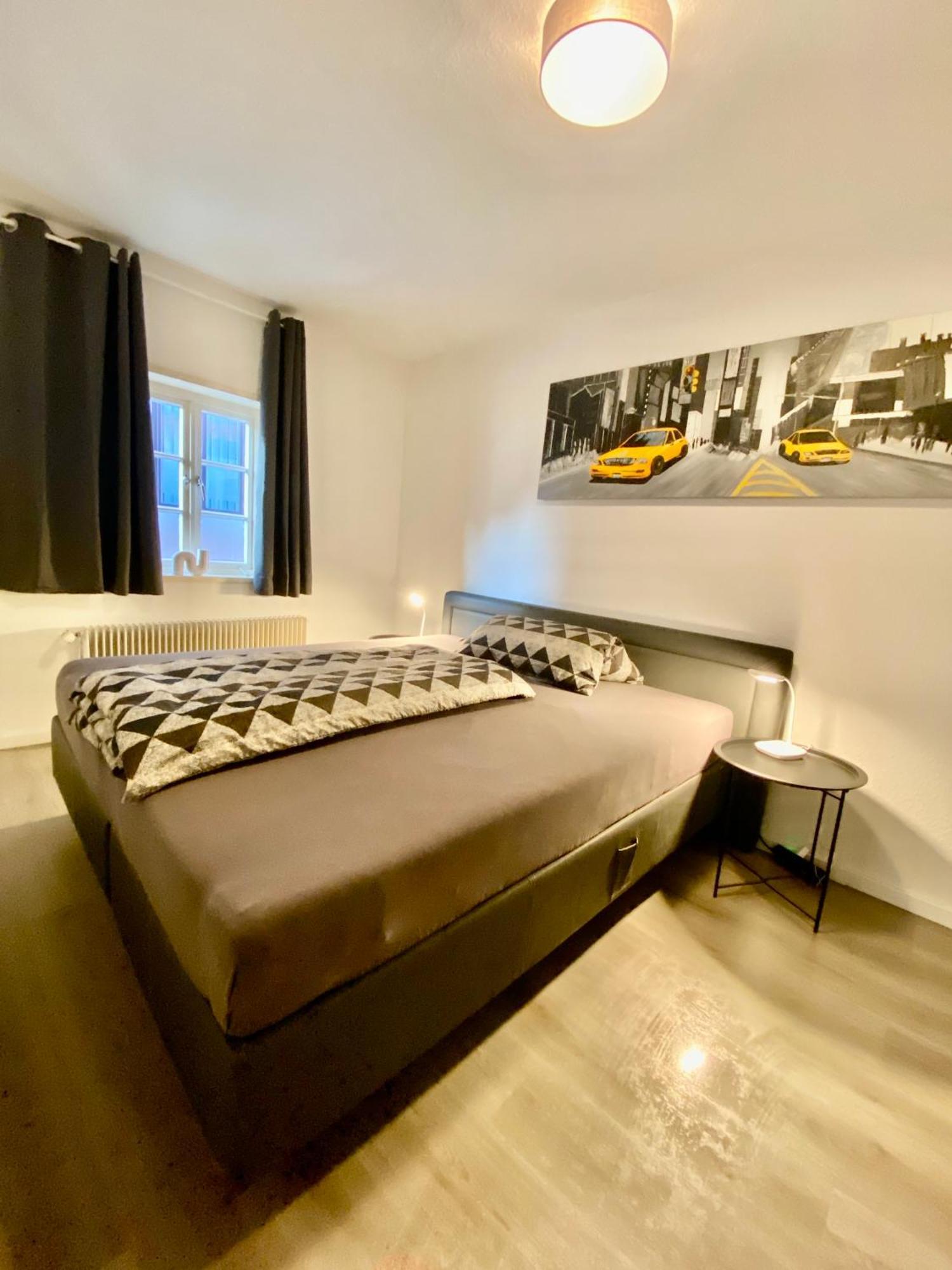 Ferienhaus "Sofia" Anno 1650, Neu - Top Lage - Tempur Beds - Wifi - Parking - Im Herzen Von Detmold-Altstadt, Historische Stadtmauer, Old Lane Detmold Luaran gambar